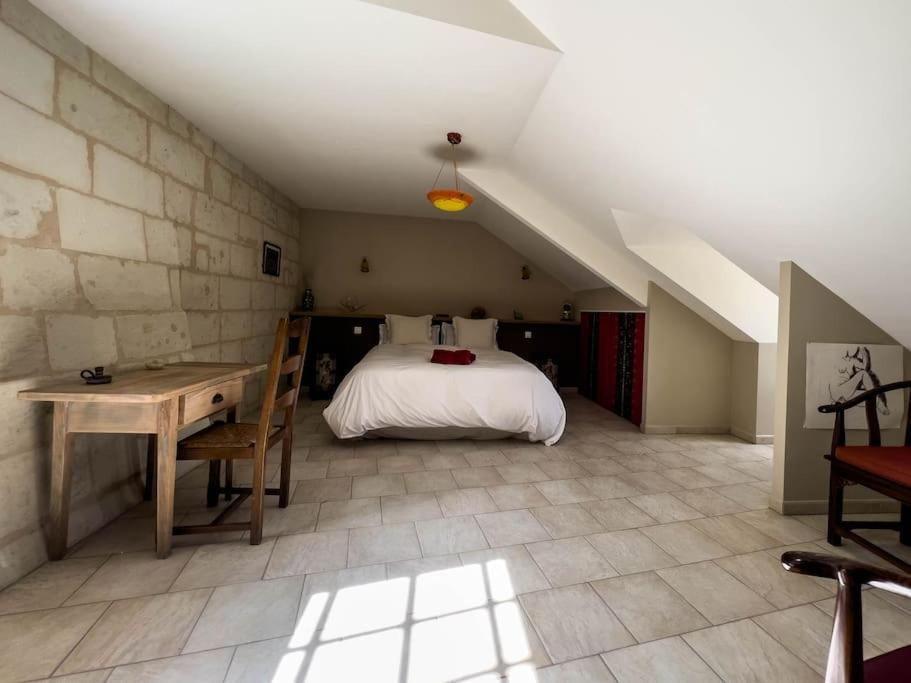 Maison Traditionnelle Centre Montsoreau Dış mekan fotoğraf