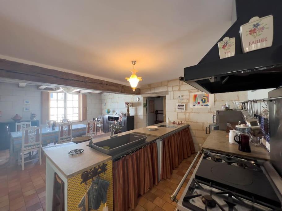Maison Traditionnelle Centre Montsoreau Dış mekan fotoğraf